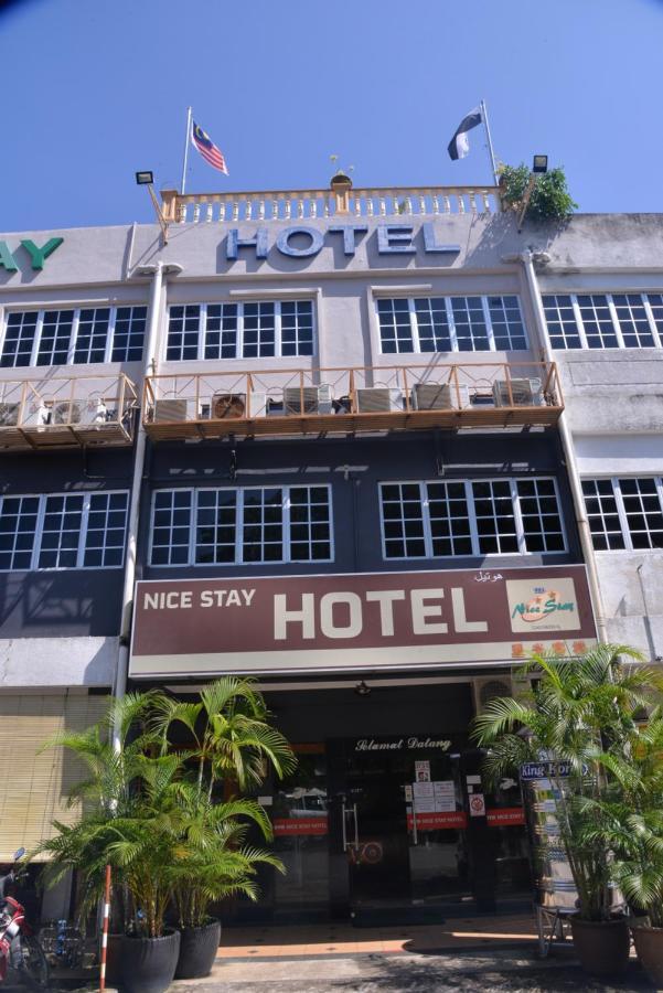 Nice Stay Hotel Рауб Екстер'єр фото